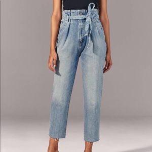 Abercrombie & Fitch Ultra High Rise Paperbag Jeans